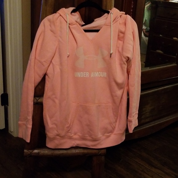 Under Armour Tops - Under Armour Hooded Sweat Shirt